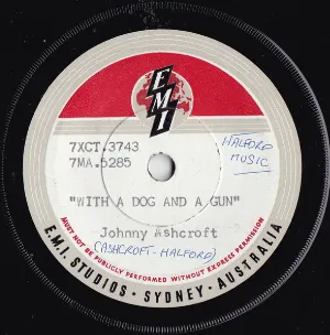 Pochette de With a Dog and a Gun de Johnny Ashcroft