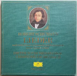 Pochette de Lieder Volume 2 - Nach Gedichten Von . On Poems By . Sur des poèmes de Heine ▪ Kerner ▪ Geibel de Dietrich Fischer‐Dieskau - Robert Schumann - Christoph Eschenbach