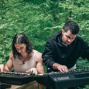 Pochette de The Forest de Petit Biscuit