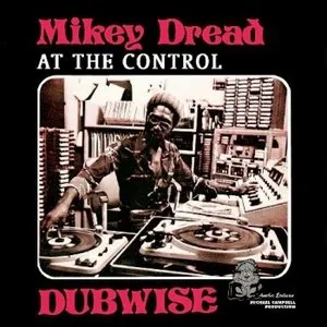 Pochette At the Control Dubwise
