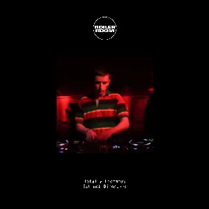 Pochette de Boiler Room: Totally Enormous Extinct Dinosaurs in Lake Harmony, Nov 4, 2016 de TEED