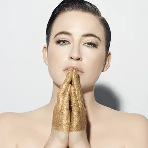 Pochette de Saint Lo de Meg Washington