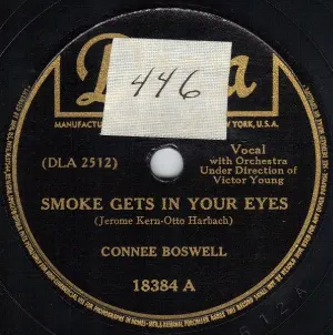 Pochette de Smoke Gets in Your Eyes / Look for the Silver Lining de Connee Boswell