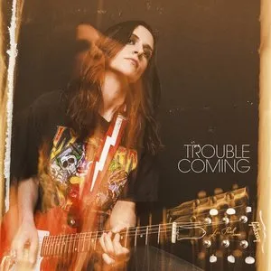 Pochette de Trouble Coming de Laura Cox
