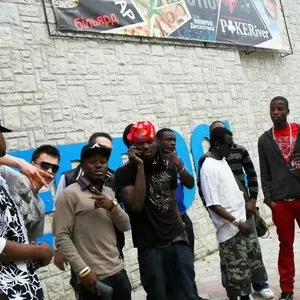 Pochette de Let Have Fun de Young Paperboyz