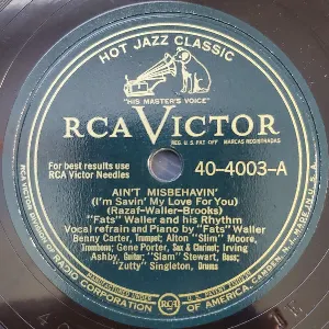 Pochette de Ain't Misbehavin' (I'm Savin' My Love for You) / Moppin' and Boppin' de Fats Waller and His Rhythm