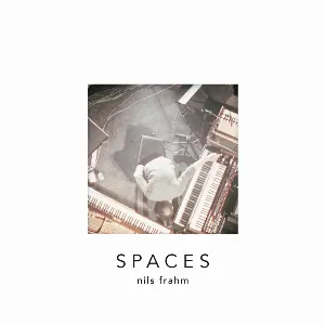 Pochette de Spaces de Nils Frahm