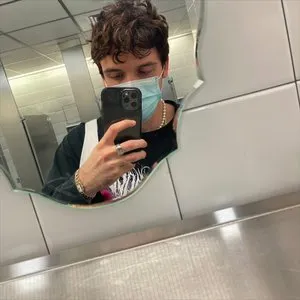 Pochette de 2021 de Lauv
