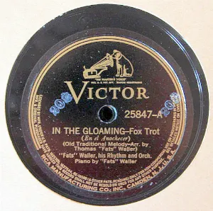 Pochette de In the Gloaming / The Sheik of Araby de Fats Waller and His Rhythm