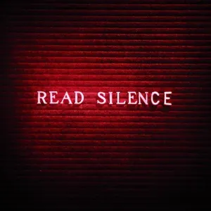 Pochette Read Silence