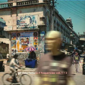 Pochette de Lo-Fi Frequencies Vols 1 + 2 de All India Radio