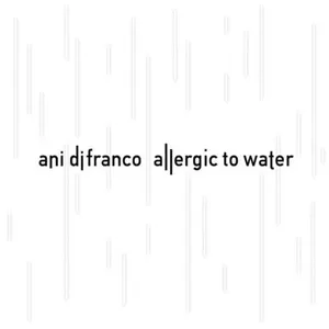 Pochette Allergic to Water