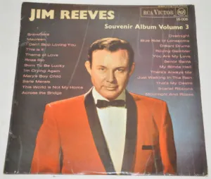 Pochette de Souvenir Album, Volume 3 de Jim Reeves