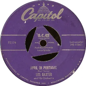 Pochette de April in Portugal / Suddenly de Les Baxter