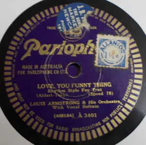 Pochette de Love, You Funny Thing / New Tiger Rag de Louis Armstrong & His Orchestra
