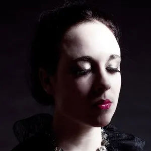 Pochette de I Will Love You More de Allie X