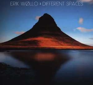 Pochette de Different Spaces de Erik Wøllo