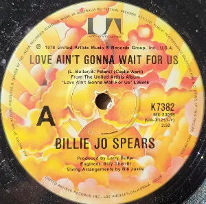Pochette de Love Ain't Gonna Wait for Us / Say It Again de Billie Jo Spears