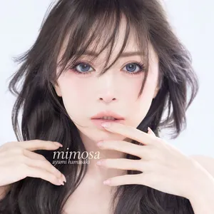 Pochette de mimosa de Ayumi Hamasaki