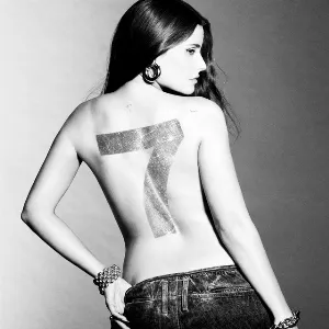 Pochette de Corazón de Nelly Furtado