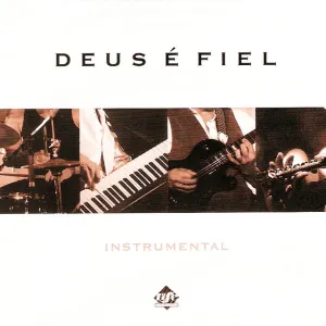 Pochette de Deus É Fiel de Ministério Life