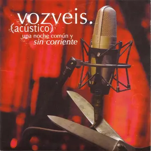 Pochette de (Acústico) Una noche común y sin corriente de Voz Veis