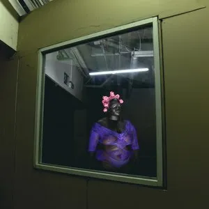 Pochette de Don't Disturb Me de Uzi Freyja