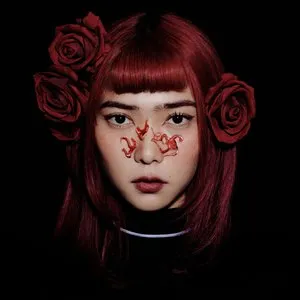 Pochette de ISYANA de Isyana Sarasvati