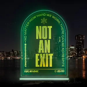 Pochette de Not an Exit de sleepmakeswaves