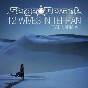 Pochette 12 Wives in Tehran