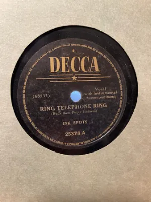 Pochette de Ring Telephone Ring / Don't Leave Now de The Ink Spots