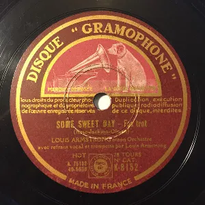 Pochette de Some Sweet Day / Basin Street Blues de Louis Armstrong & His Orchestra
