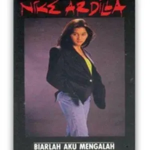 Pochette de Biarlah Aku Mengalah de Nike Ardilla