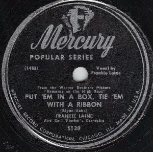 Pochette de Put 'em in a Box, Tie 'em With a Ribbon / Baby Don't Be Mad at Me de Frankie Laine