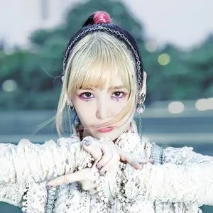 Pochette de シンガーソングライター de Seiko Oomori