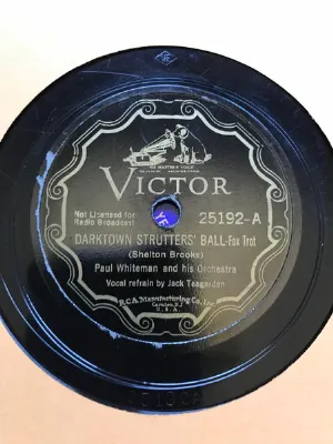 Pochette de Darktown Strutters' Ball / Farewell Blues de Paul Whiteman and His Orchestra