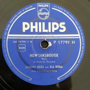 Pochette de Huw'lijksbootje / Ik droom... de Johnny Hoes