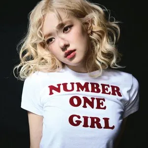 Pochette de number one girl de ROSÉ