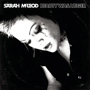 Pochette de Beauty Was a Tiger de Sarah McLeod