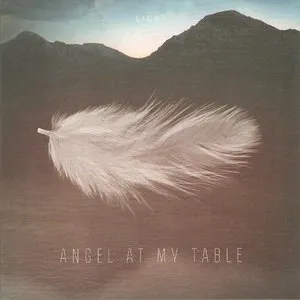 Pochette de Light de Angel at My Table