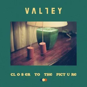 Pochette de Closer to the Picture de Valley