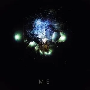 Pochette de M|E de dBridge