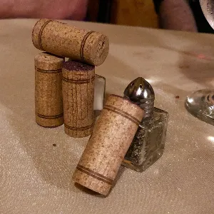 Pochette Wine Cork Stonehenge