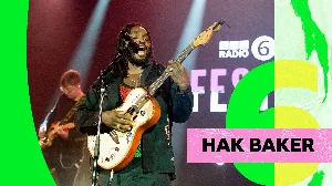 Pochette de 2024-03-07: 6 Music Festival, O2 Victoria Warehouse, Manchester, UK de Hak Baker