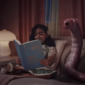 Pochette de LEECHES de Melanie Martinez