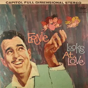 Pochette de Ernie Looks at Love de Tennessee Ernie Ford