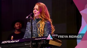 Pochette de 2019-06-29: Glastonbury Festival of Contemporary Performing Arts de Freya Ridings