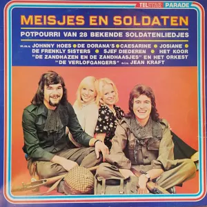 Pochette de Meisjes en soldaten potpourri van 28 bekende soldatenliedjes de Johnny Hoes