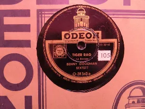 Pochette de Tiger Rag / Body and Soul de The Benny Goodman Sextet