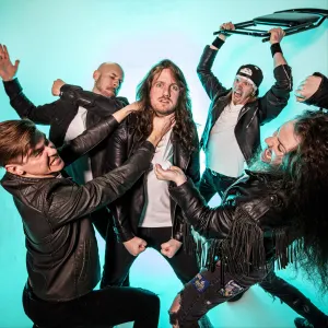 Pochette de Alive in the Studio de Striker